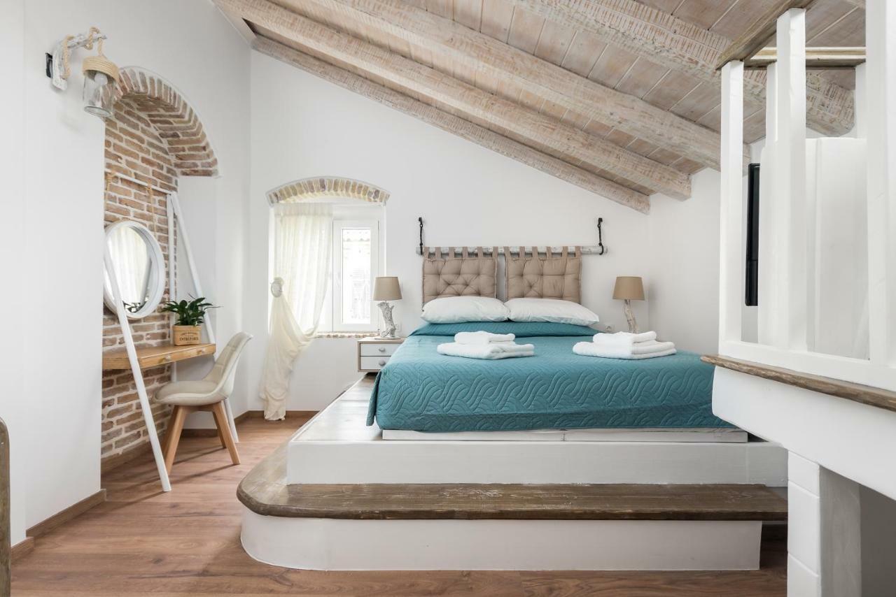 Sky Loft Corfu Old Town Apartments Экстерьер фото
