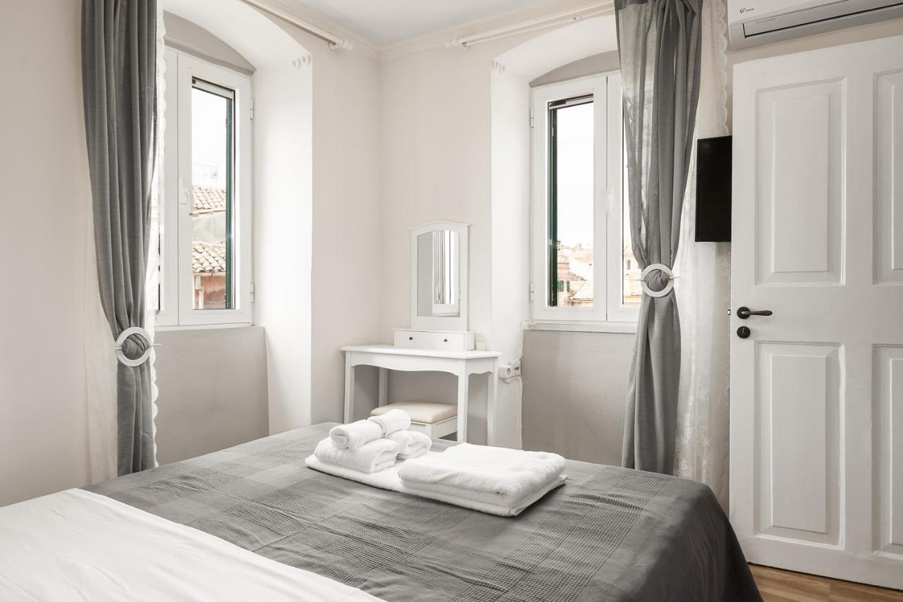 Sky Loft Corfu Old Town Apartments Экстерьер фото